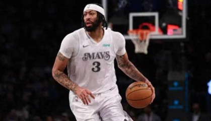 34+15+5+准绝杀！戴维斯打出独行侠生涯最强一战