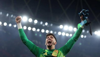 6886-邮报：曼联冬窗拒绝贝西克塔斯对巴因迪尔报价，想留他当替补